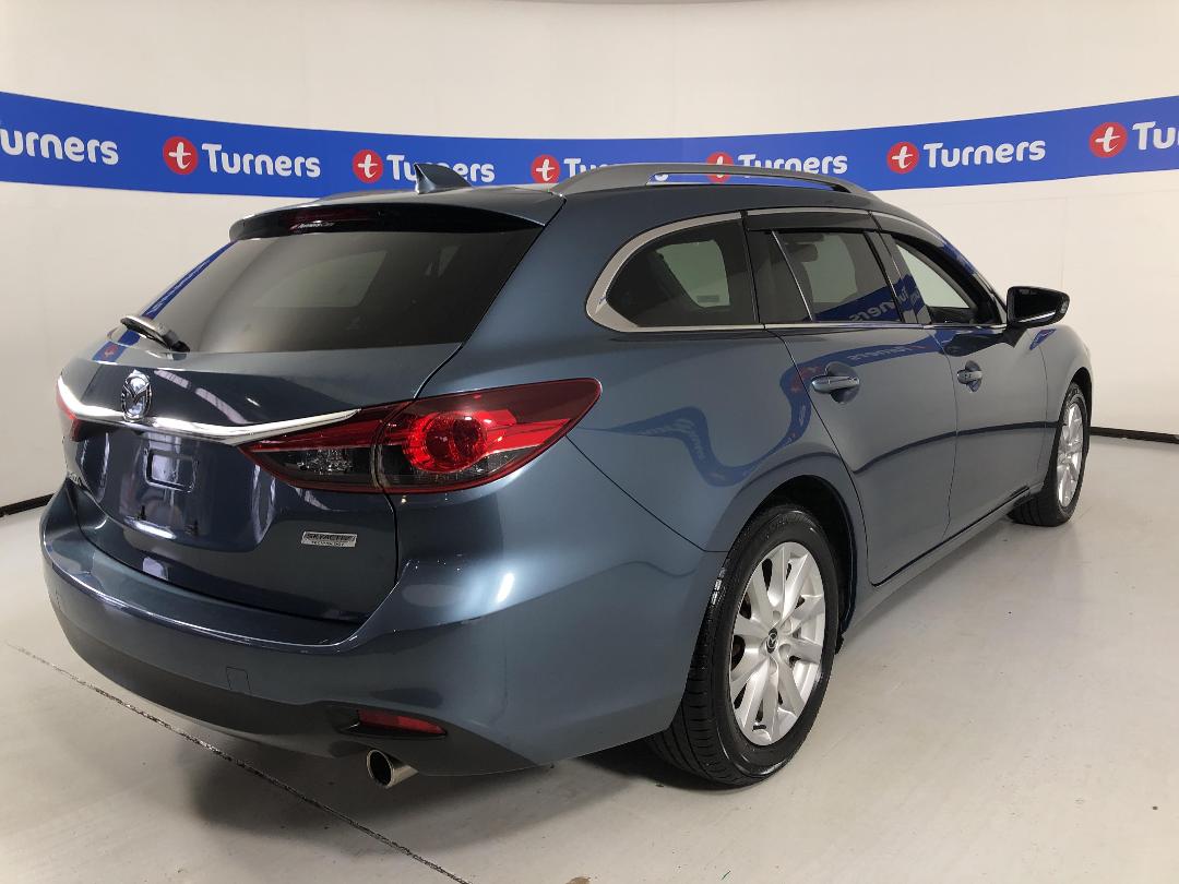 Photo '7' of Mazda Atenza Photo '7' of Mazda Atenza