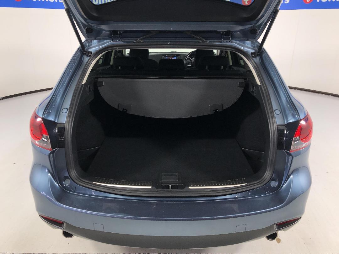 Photo '14' of Mazda Atenza Photo '14' of Mazda Atenza