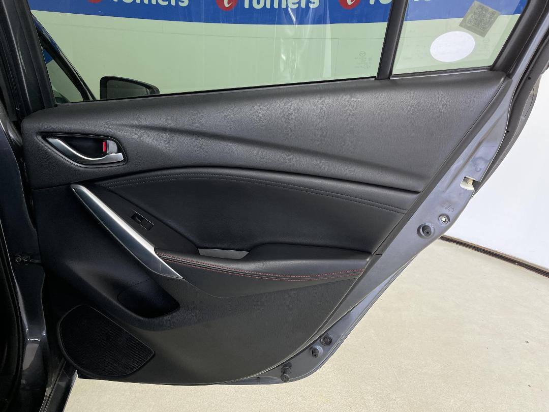 Photo '19' of Mazda Atenza Photo '19' of Mazda Atenza