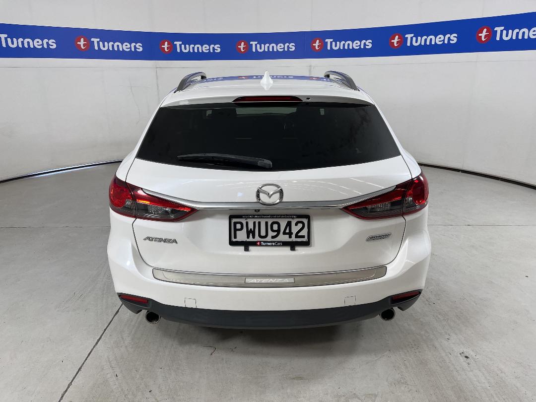 Photo '6' of Mazda Atenza