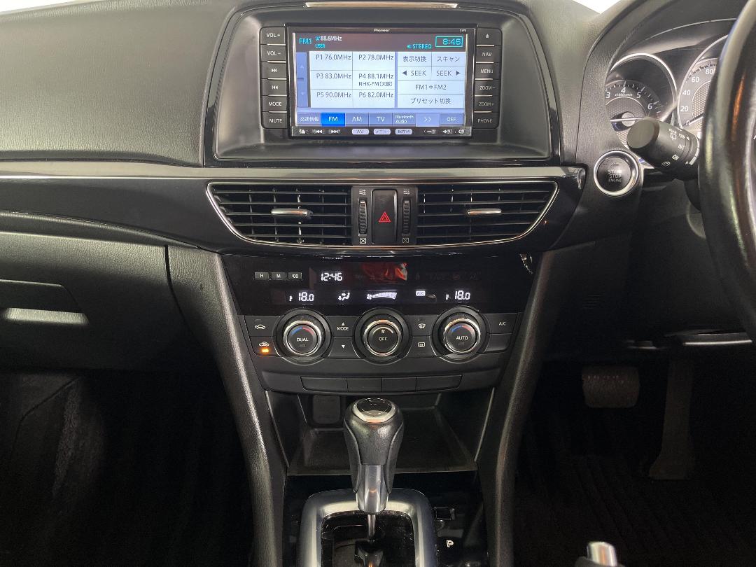 Photo '18' of Mazda Atenza