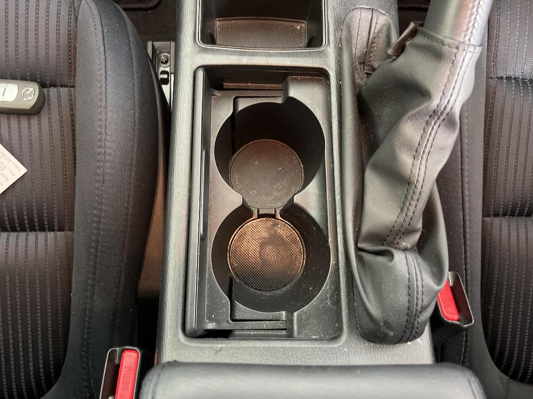 Photo '23' of Mazda Atenza