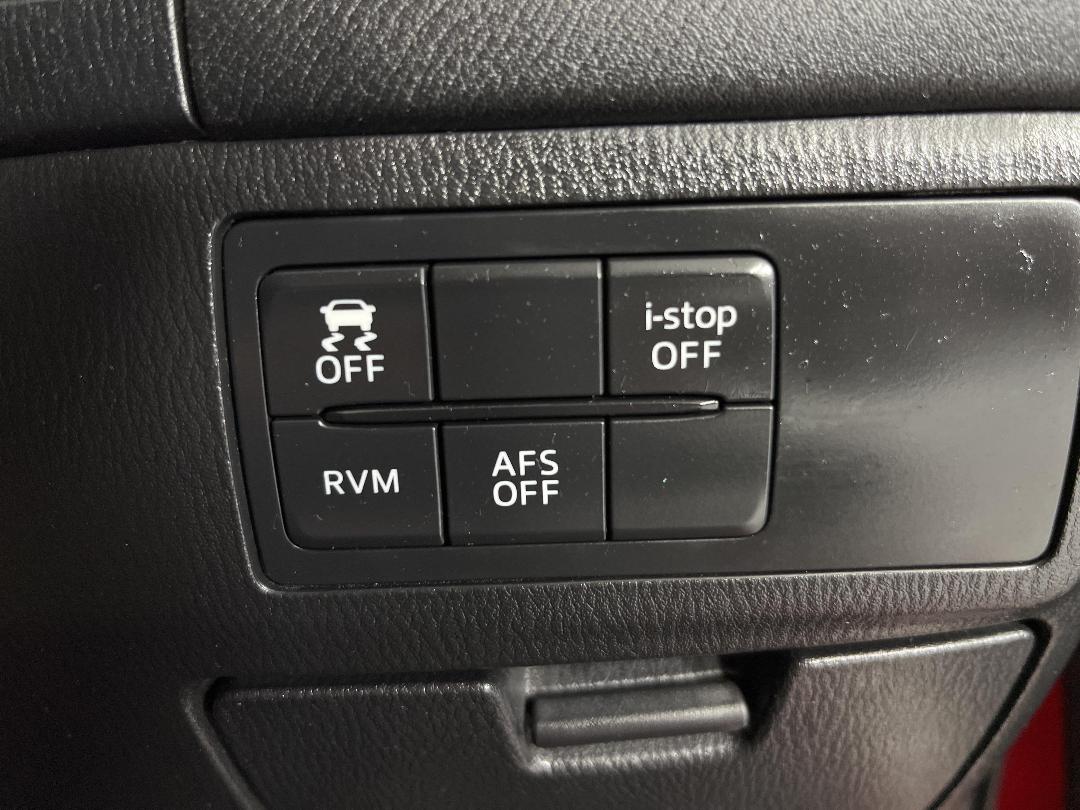 Photo '26' of Mazda Atenza Photo '26' of Mazda Atenza