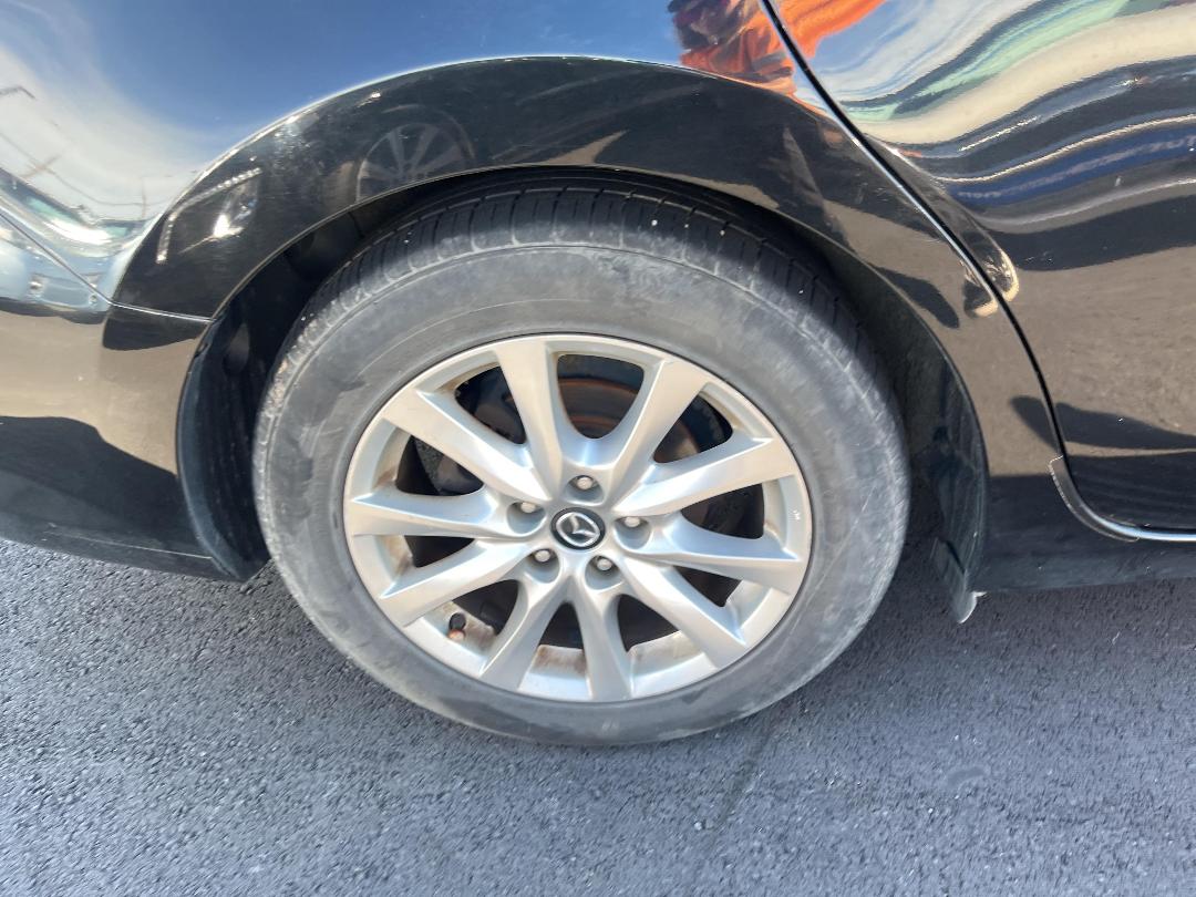 Photo '9' of Mazda Atenza