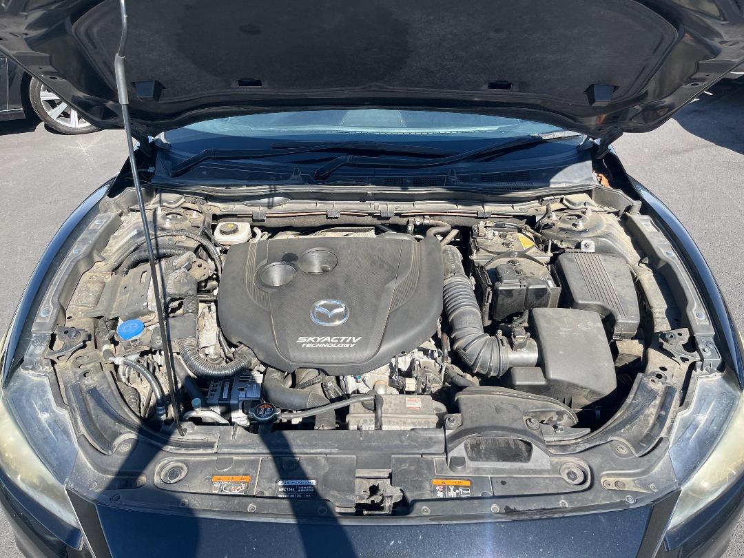 Photo '12' of Mazda Atenza