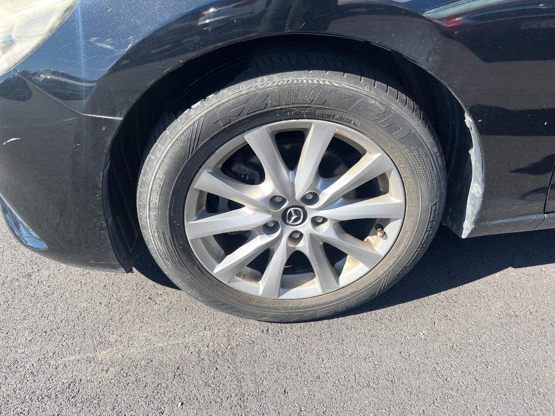 Photo '11' of Mazda Atenza