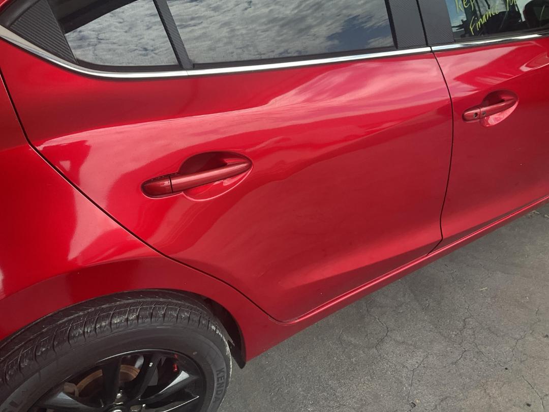 Photo '16' of Mazda Axela Photo '16' of Mazda Axela