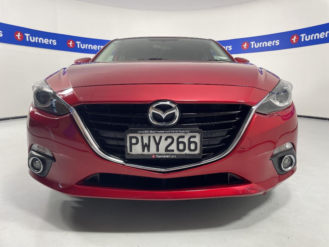 Photo '2' of Mazda Axela