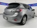 Thumbnail '7' of Mazda Axela Thumbnail '7' of Mazda Axela