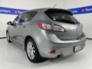 Thumbnail '5' of Mazda Axela Thumbnail '5' of Mazda Axela