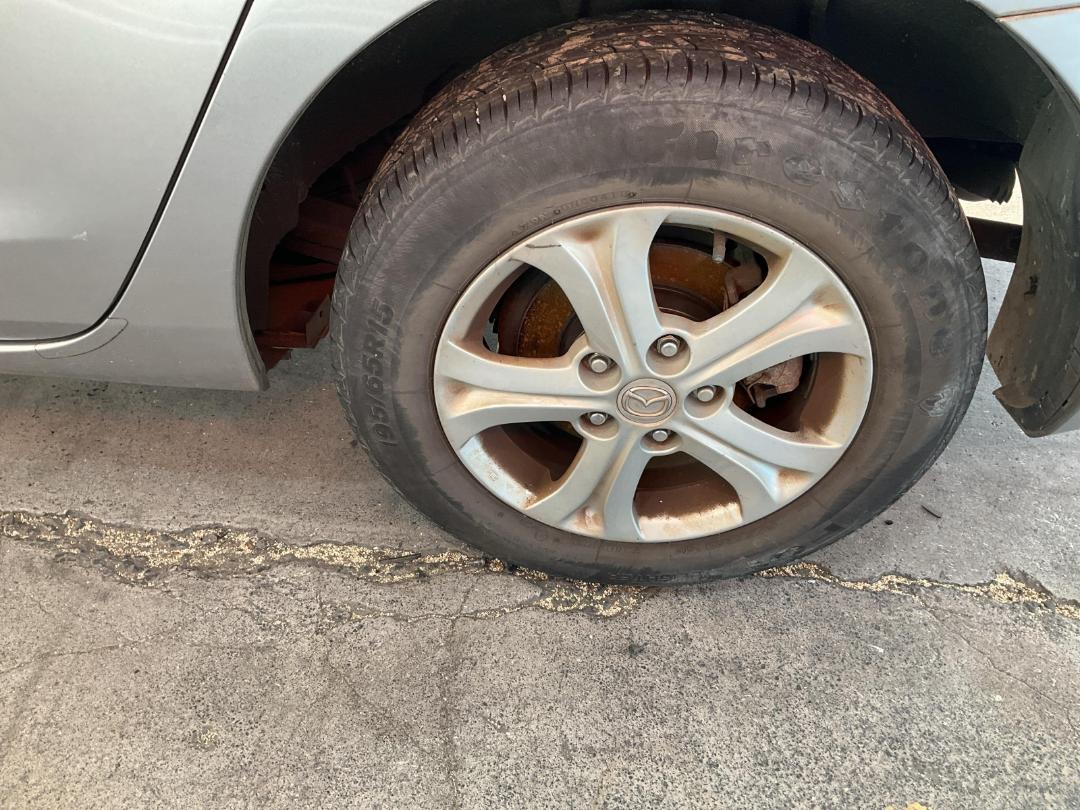 Photo '32' of Mazda Axela Photo '32' of Mazda Axela