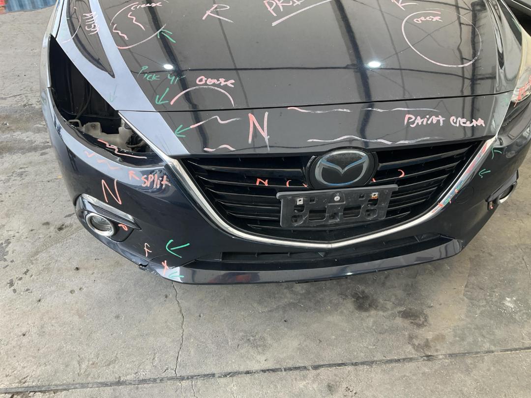 Photo '5' of Mazda Axela Photo '5' of Mazda Axela