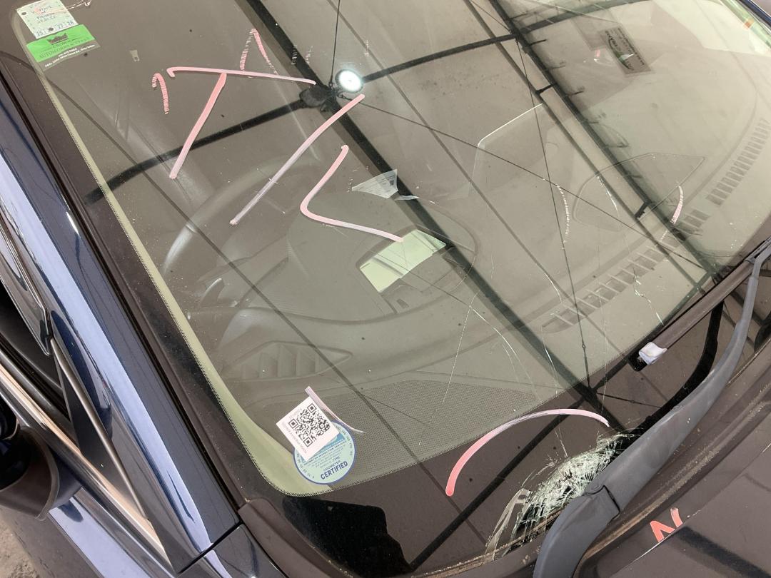 Photo '8' of Mazda Axela Photo '8' of Mazda Axela