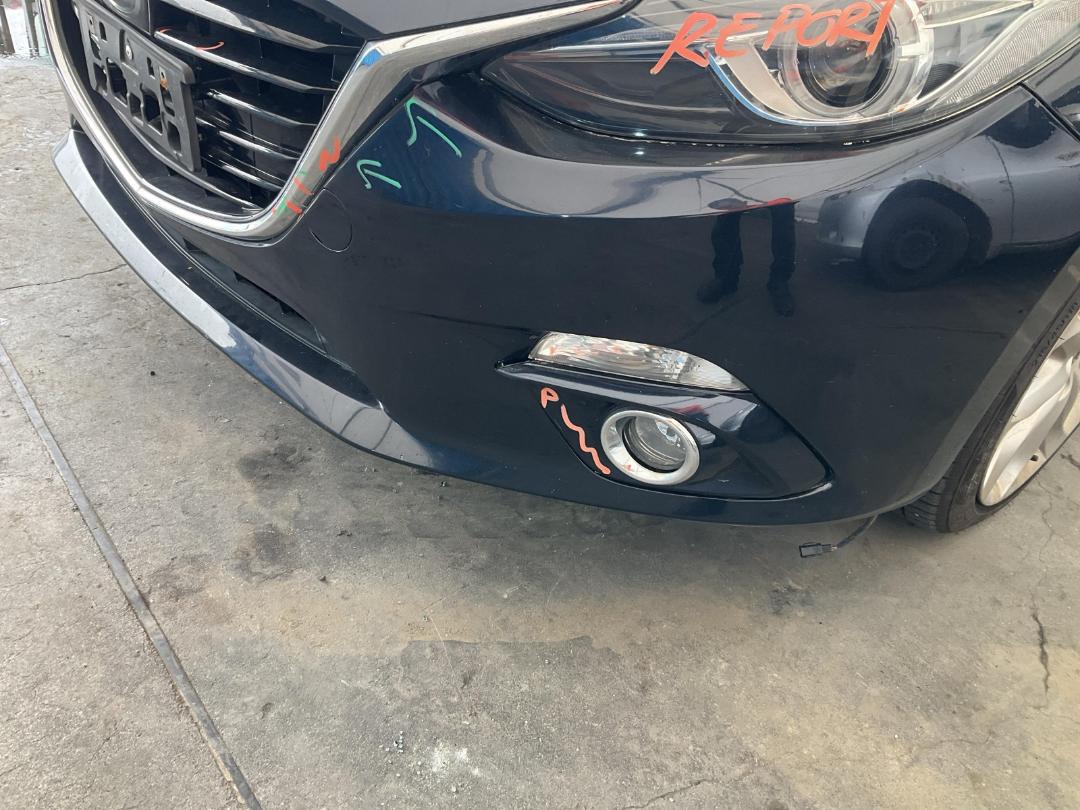 Photo '10' of Mazda Axela Photo '10' of Mazda Axela