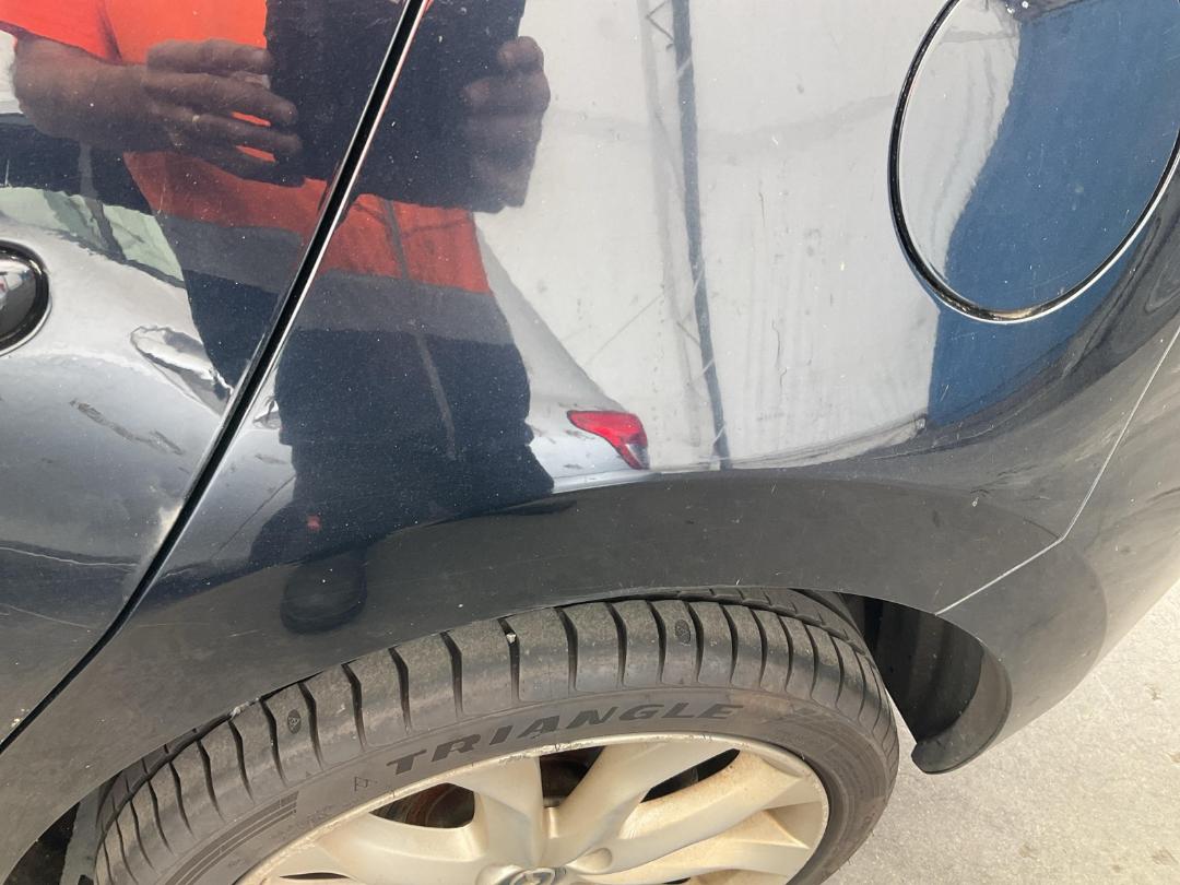 Photo '15' of Mazda Axela Photo '15' of Mazda Axela