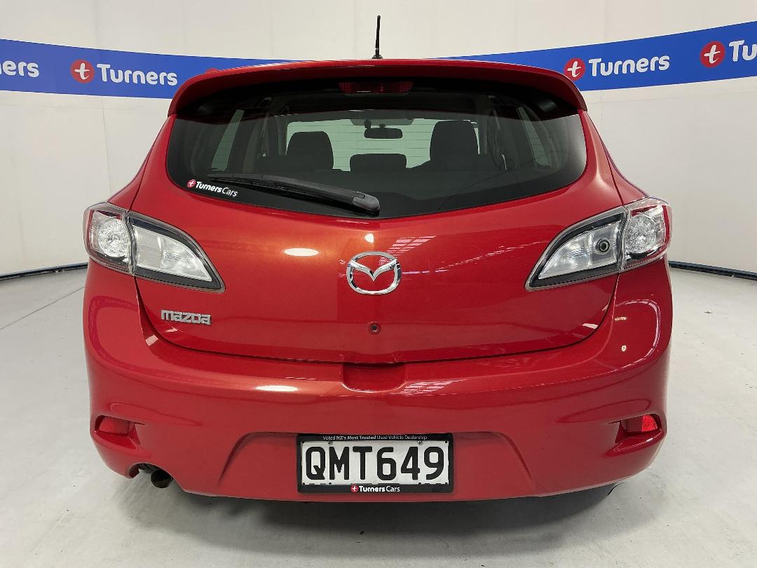 Photo '6' of Mazda Axela