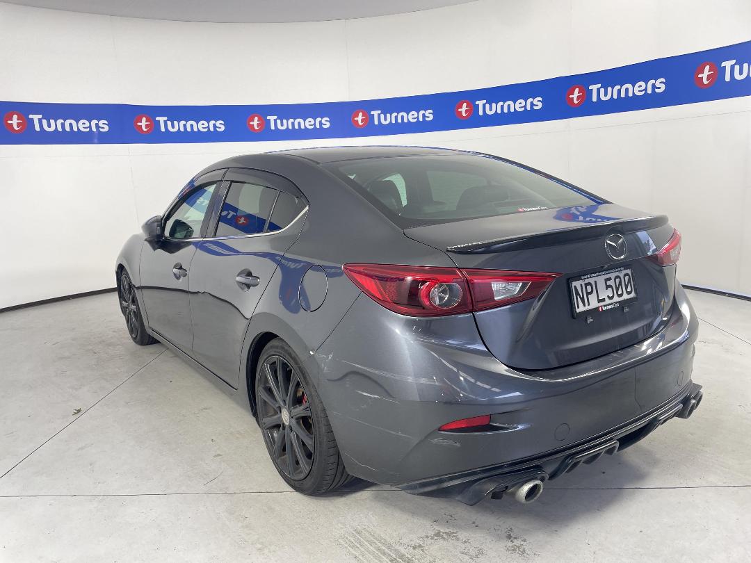 Photo '5' of Mazda Axela