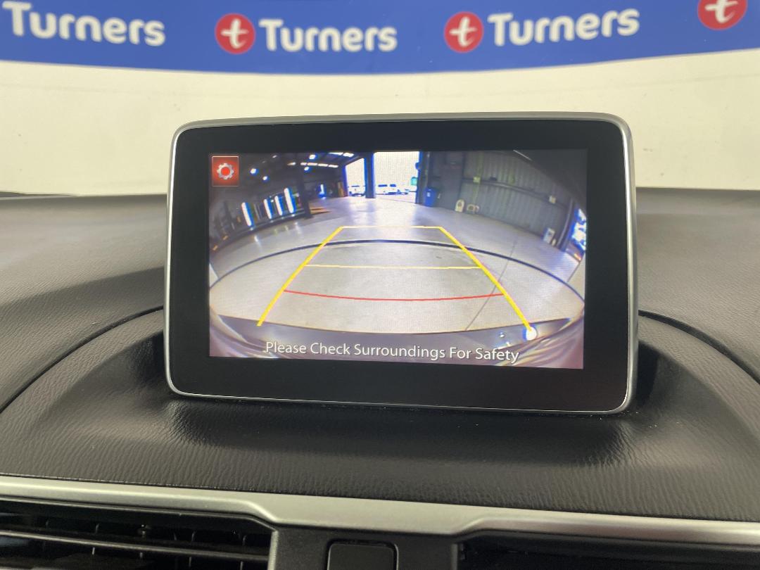 Photo '23' of Mazda Axela