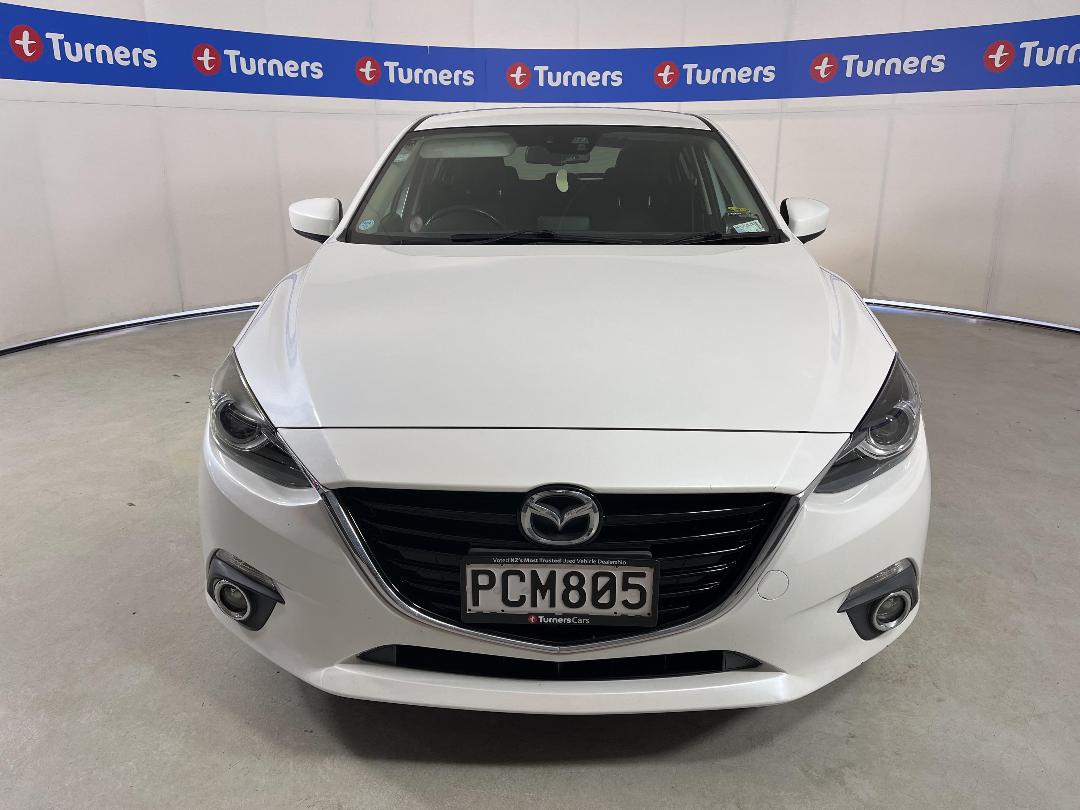 Photo '2' of Mazda Axela Photo '2' of Mazda Axela