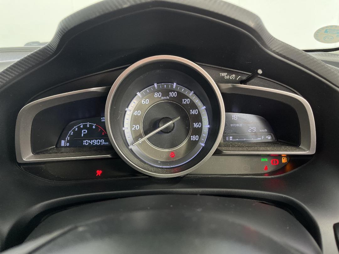 Photo '21' of Mazda Axela Photo '21' of Mazda Axela