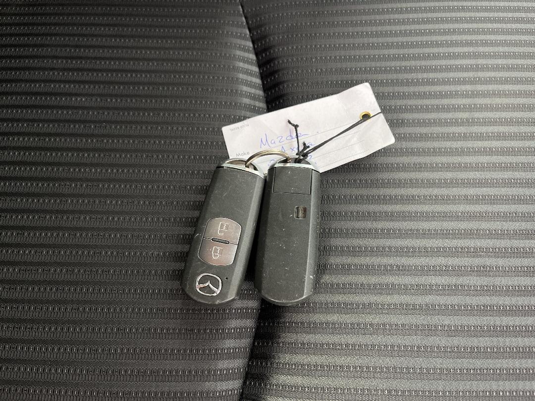 Photo '22' of Mazda Axela Photo '22' of Mazda Axela