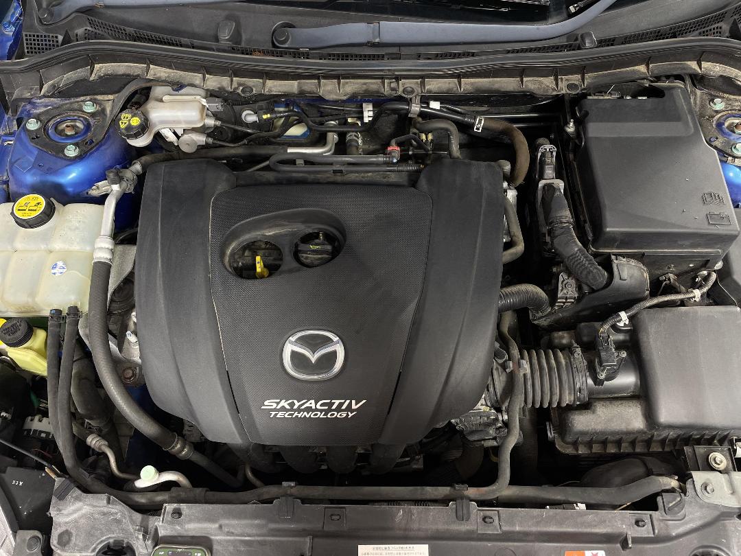 Photo '13' of Mazda Axela Photo '13' of Mazda Axela