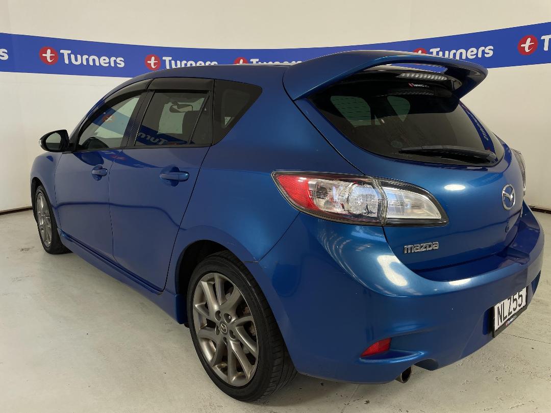 Photo '5' of Mazda Axela Photo '5' of Mazda Axela