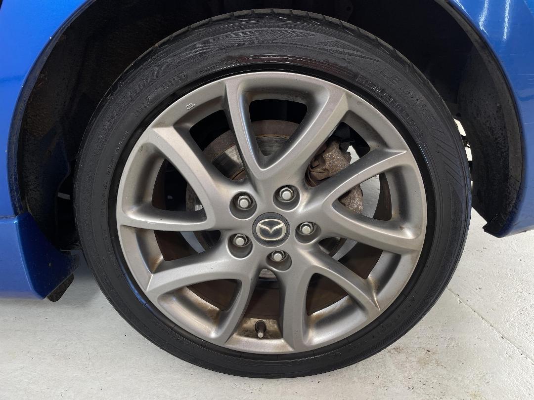 Photo '11' of Mazda Axela Photo '11' of Mazda Axela