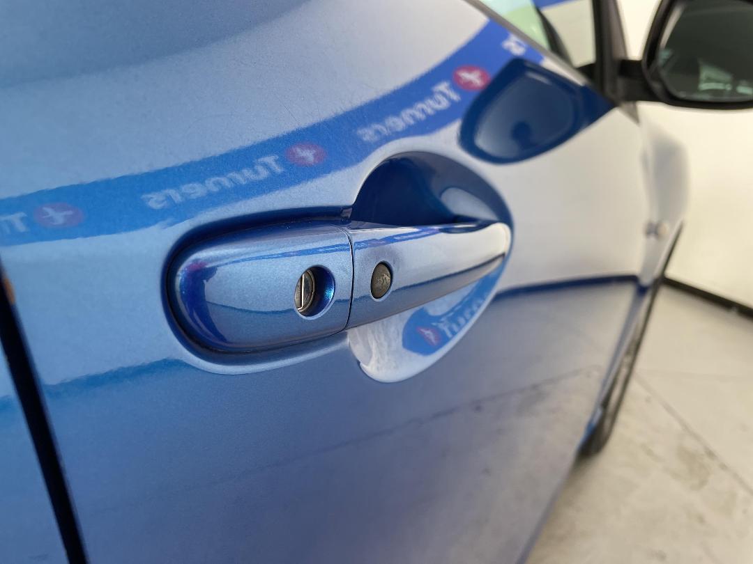 Photo '25' of Mazda Axela