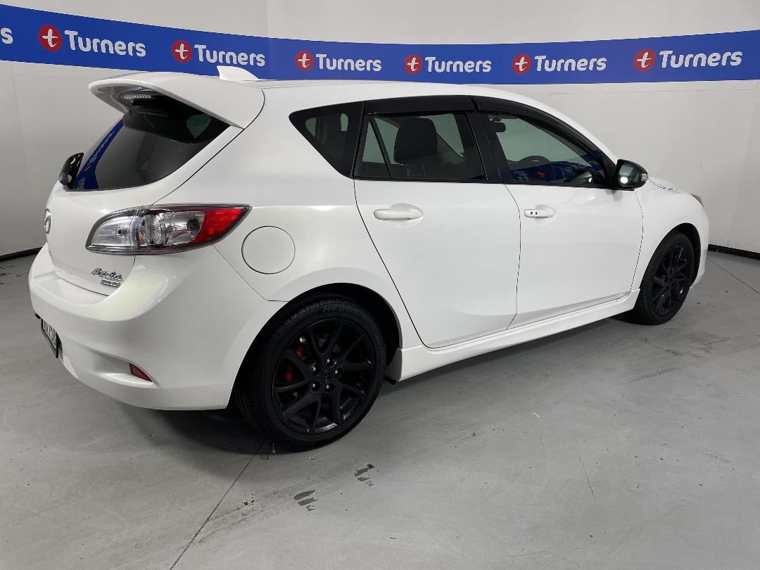 Photo '7' of Mazda Axela