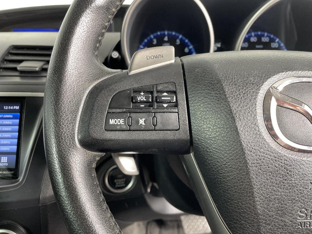 Photo '30' of Mazda Axela