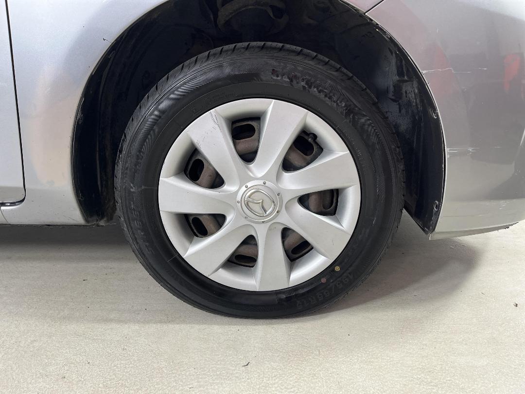 Photo '9' of Mazda Axela