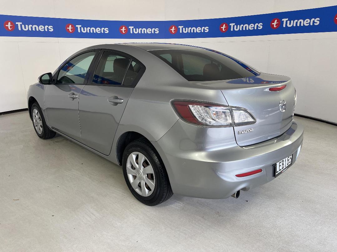 Photo '5' of Mazda Axela