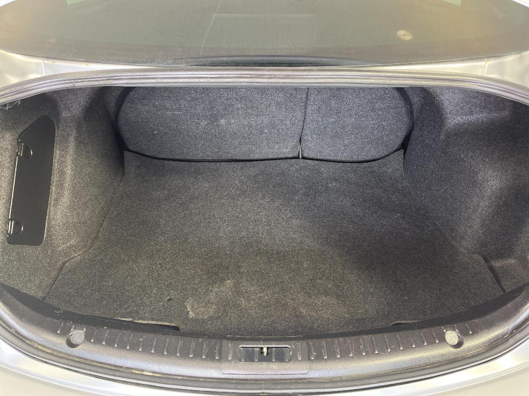 Photo '14' of Mazda Axela