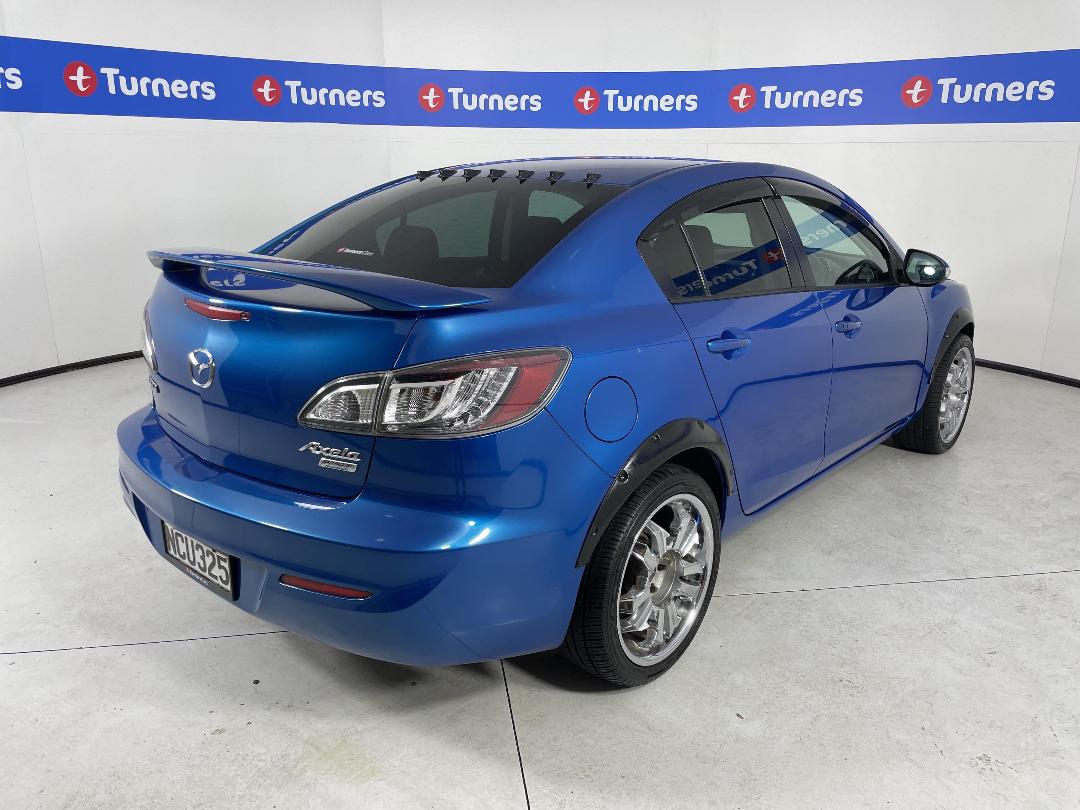 Photo '7' of Mazda Axela