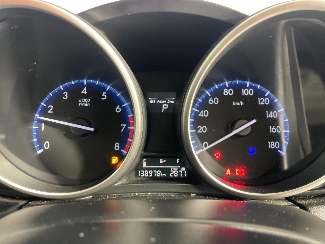 Photo '21' of Mazda Axela