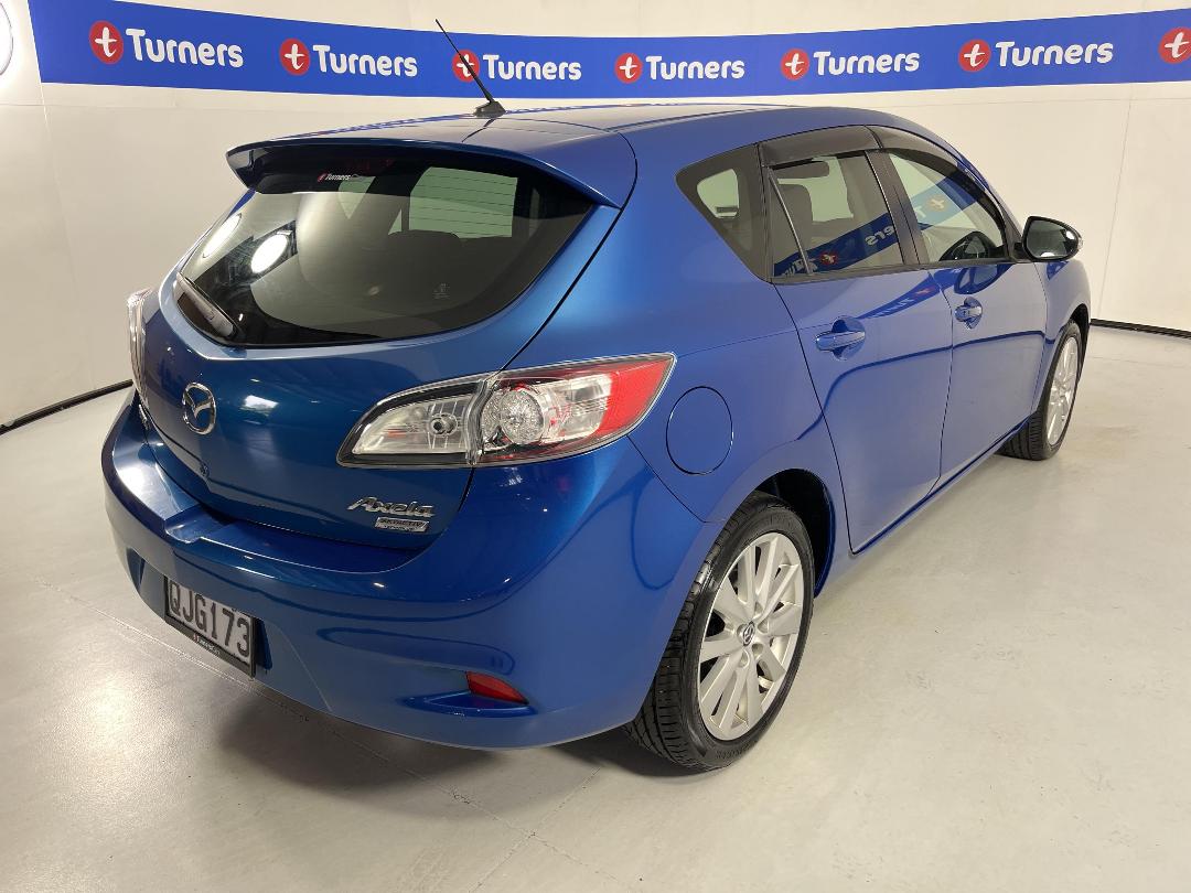 Photo '7' of Mazda Axela