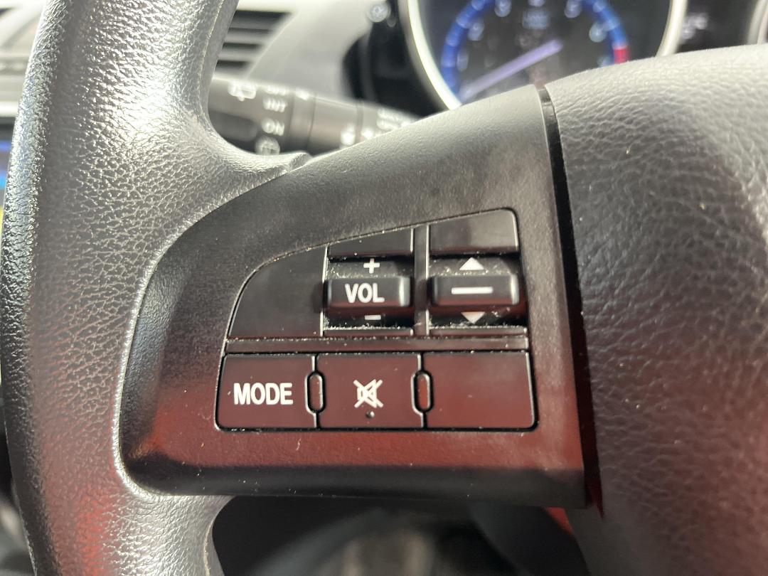 Photo '25' of Mazda Axela