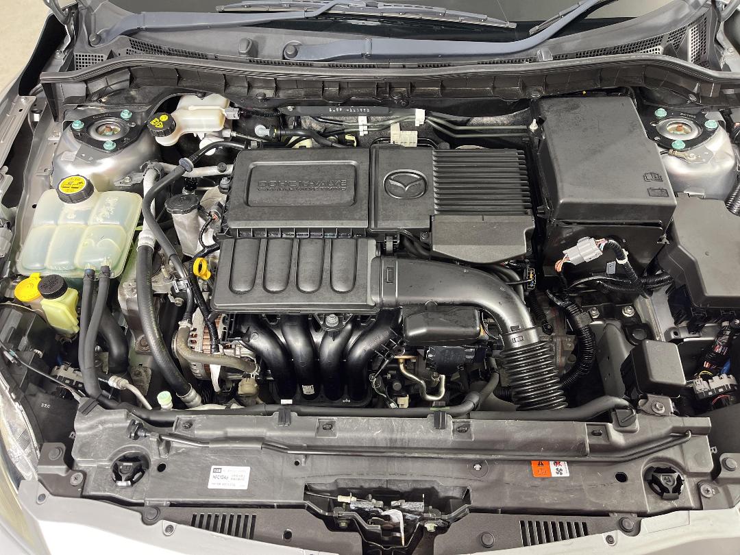 Photo '13' of Mazda Axela Photo '13' of Mazda Axela