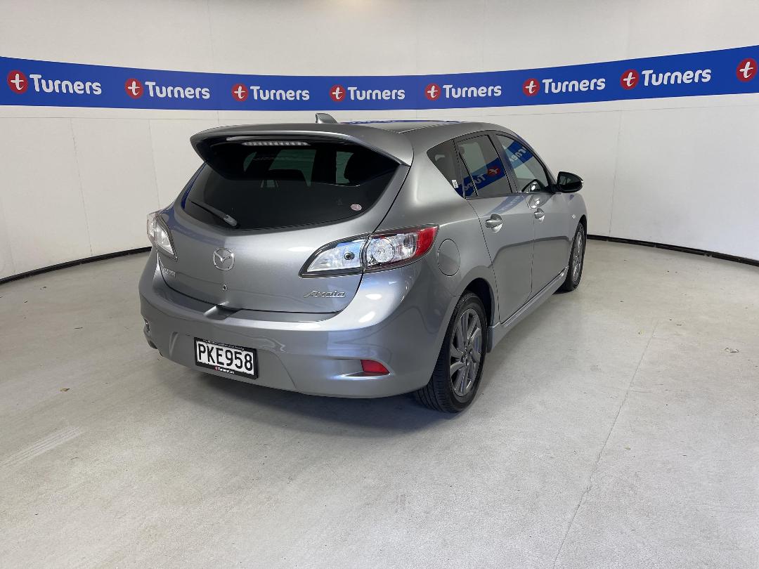 Photo '7' of Mazda Axela Photo '7' of Mazda Axela