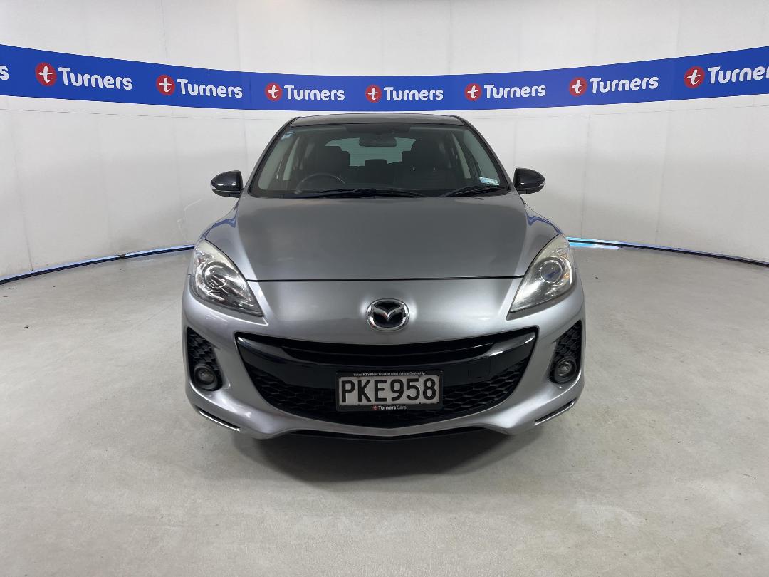 Photo '2' of Mazda Axela