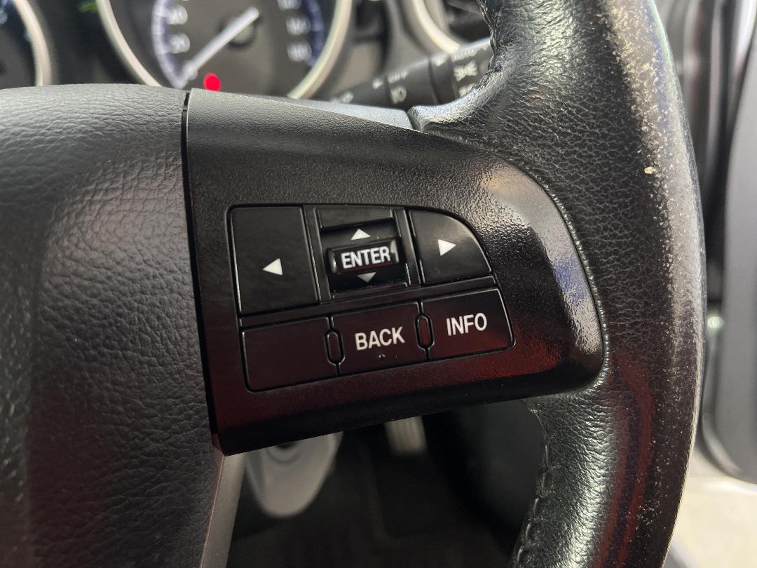 Photo '24' of Mazda Axela