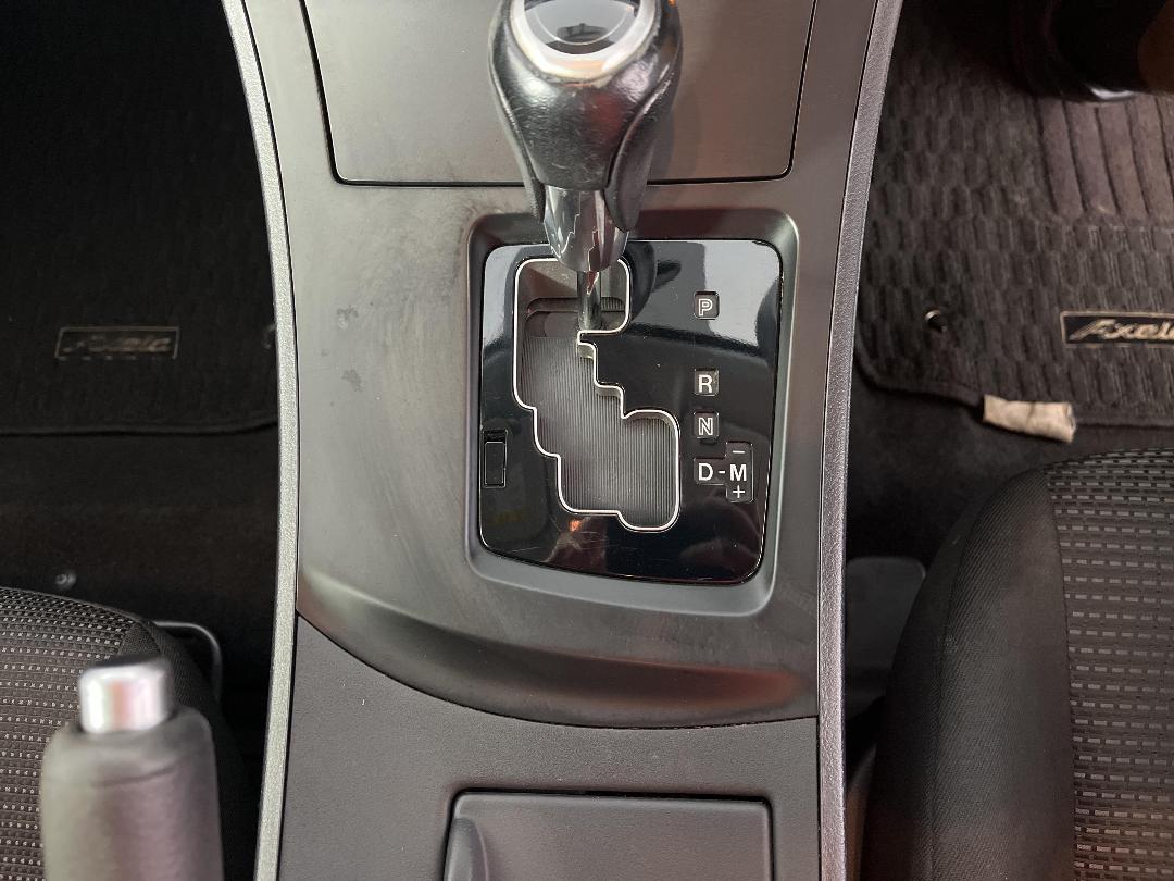 Photo '28' of Mazda Axela