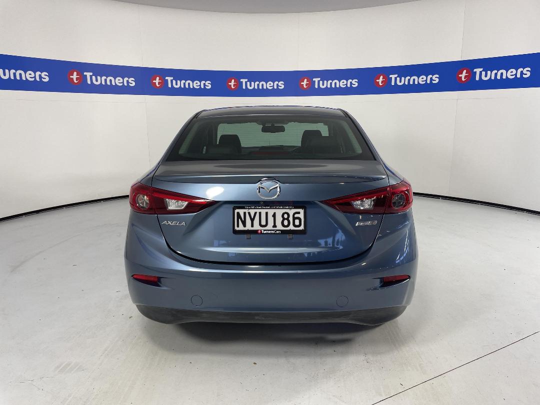 Photo '6' of Mazda Axela