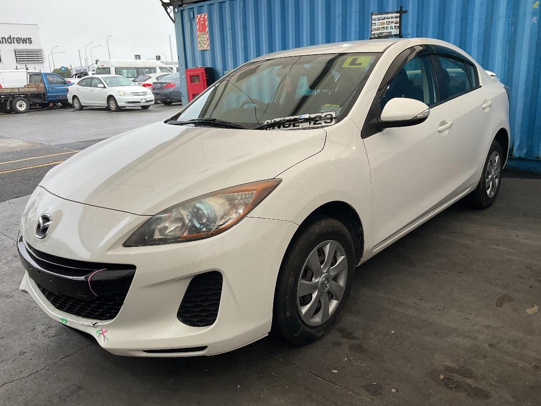 Photo '3' of Mazda Axela Photo '3' of Mazda Axela