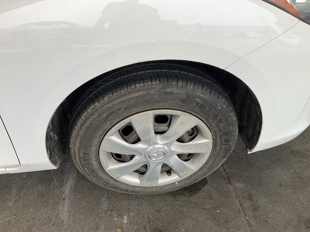 Photo '16' of Mazda Axela Photo '16' of Mazda Axela