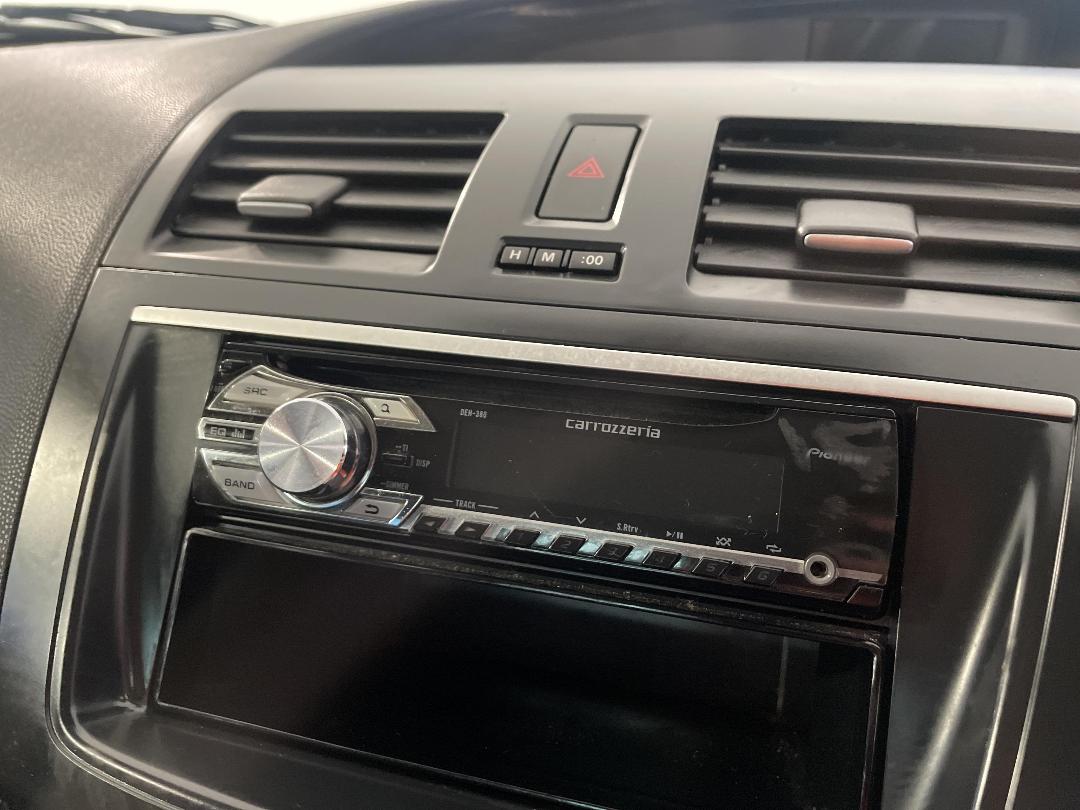 Photo '29' of Mazda Axela Photo '29' of Mazda Axela