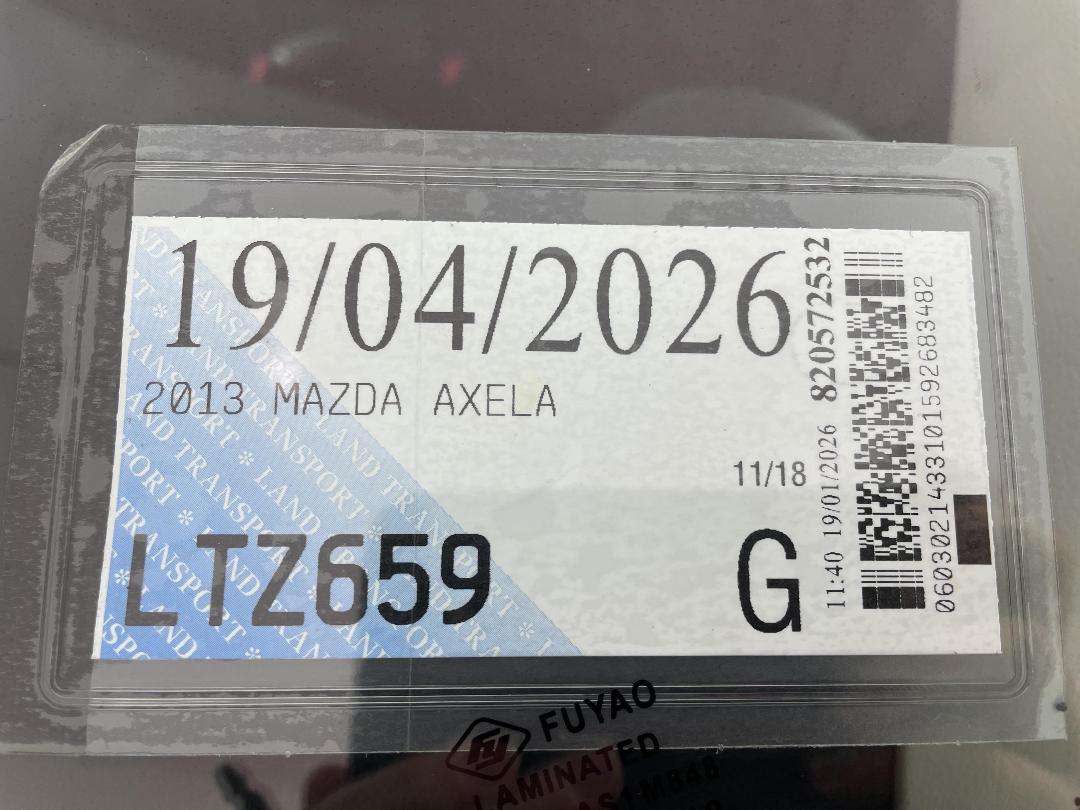 Photo '28' of Mazda Axela Photo '28' of Mazda Axela