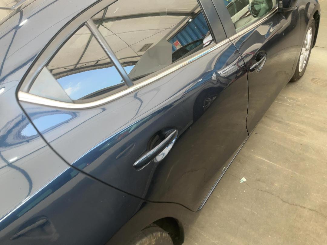 Photo '16' of Mazda Axela Hybrid