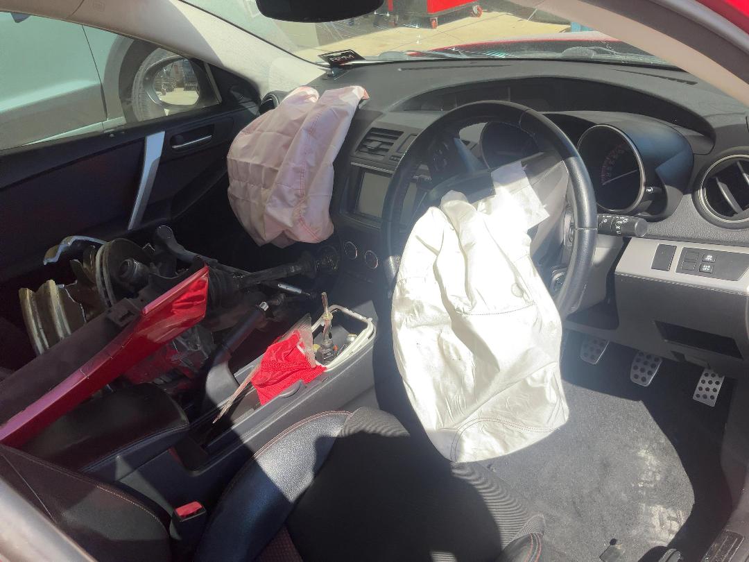 Photo '12' of Mazda Axela